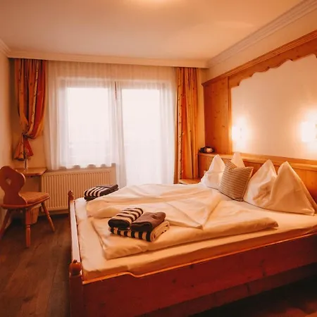 Hotel Posers Bergwelt B&B 3*